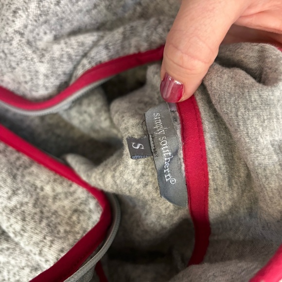 Simply Southern Grey pullover sweater size small - Picture 3 of 5